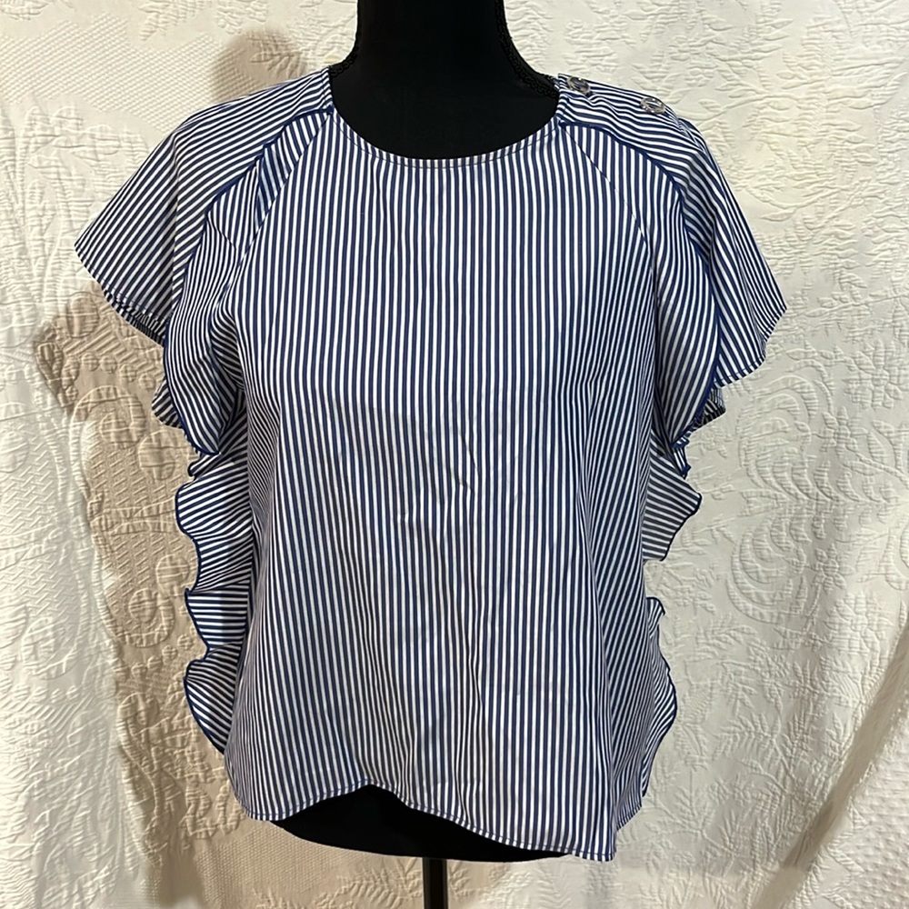 Zara basic blouse,‎ size small